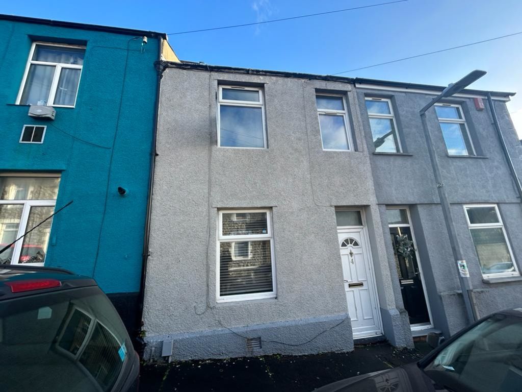 3 bed terraced house to rent in Arthur Street, Barry CF63, £950 pcm