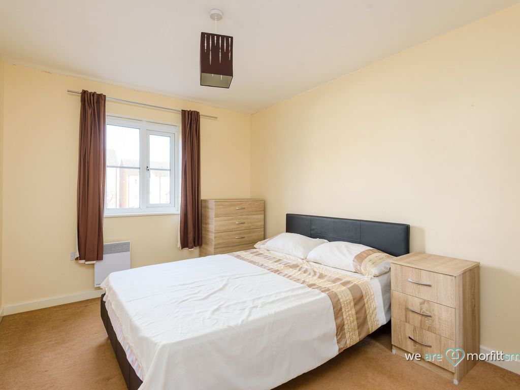 2 bed flat for sale in Queen Mary Rise, Parklands S2, £105,000