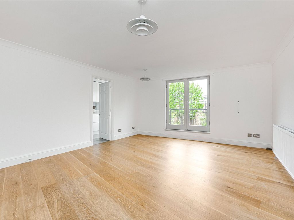 1 bed flat to rent in Hillgate Place, Clapham SW12, £2,250 pcm
