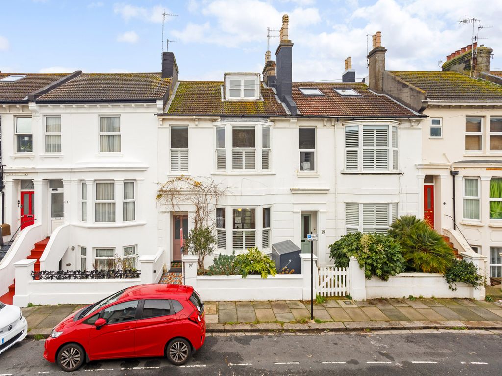 4 bed terraced house for sale in Goldstone Road, Hove BN3, £850,000