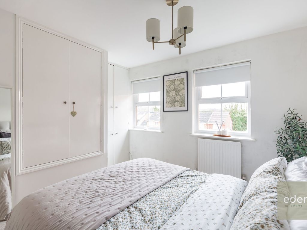 2 bed end terrace house for sale in Larking Drive, Allington ME16, £320,000
