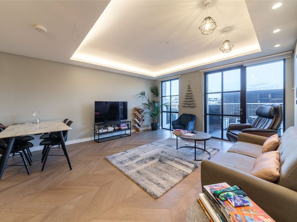 1 bed flat for sale in Cleveland Street, London W1T, £2,300,000