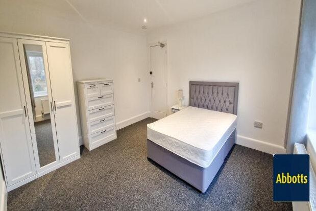 Room to rent in Huntingdon Road, Cambridge CB23, £800 pcm