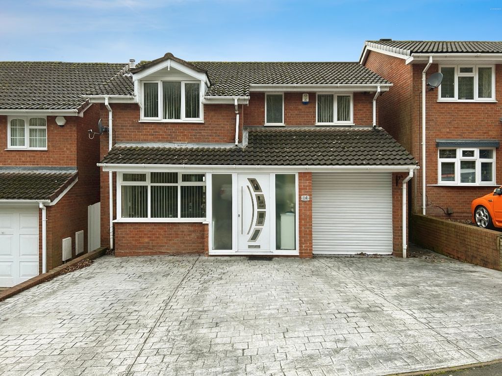 4 bed detached house for sale in Aintree Way, Dudley DY1, £415,000