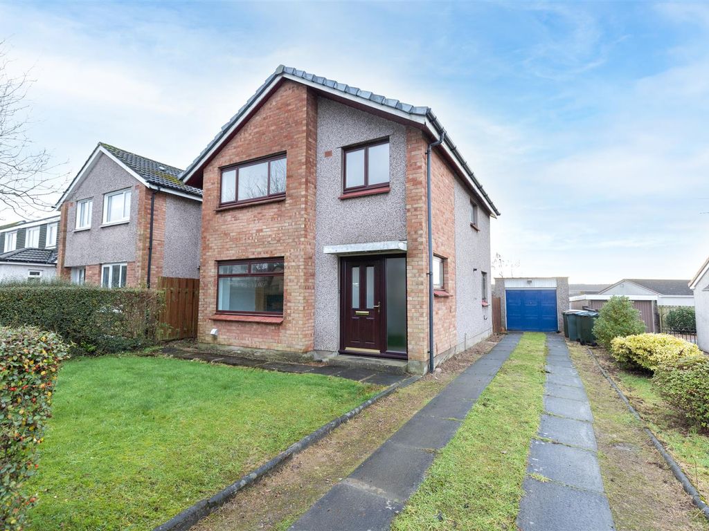 3 bed detached house for sale in Oakbank Road, Perth PH1, £198,000