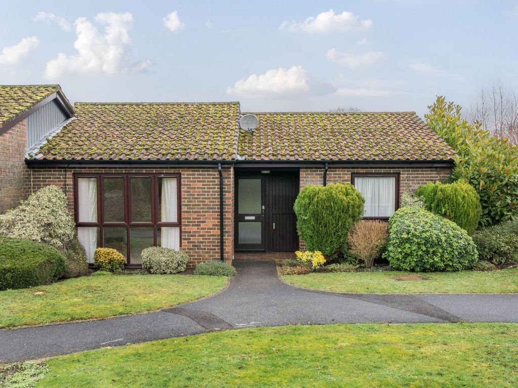 2 bed bungalow for sale in Roding Close, Elmbridge Village, Cranleigh, Surrey GU6, £475,000