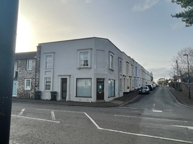 Office to let in 253 Henleaze Road, Bristol, City Of Bristol BS9, £12,000 pa