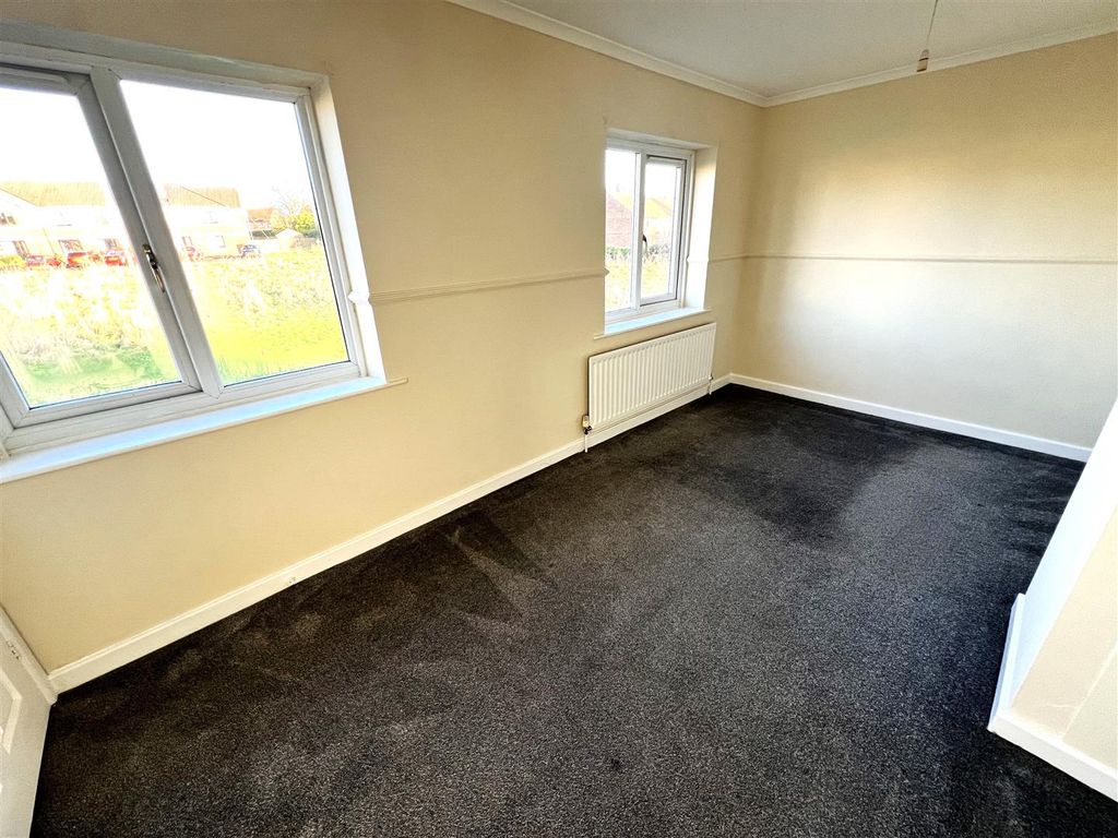 2 bed property for sale in Westcott Road, Peterlee SR8, £79,999