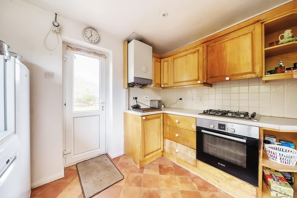 2 bed bungalow for sale in Chesham, Buckinghamshire HP5, £375,000