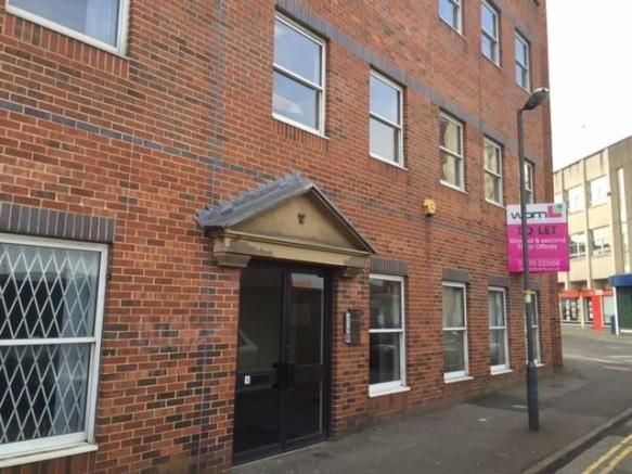 Office for sale in Temple Street, Swindon SN1, £500,000