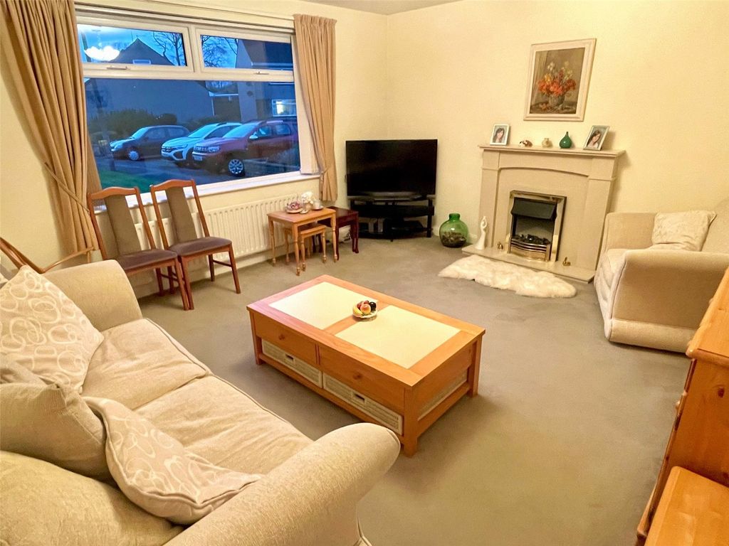 1 bed flat for sale in Arden Close, Slyne, Lancaster, Lancashire LA2, £110,000