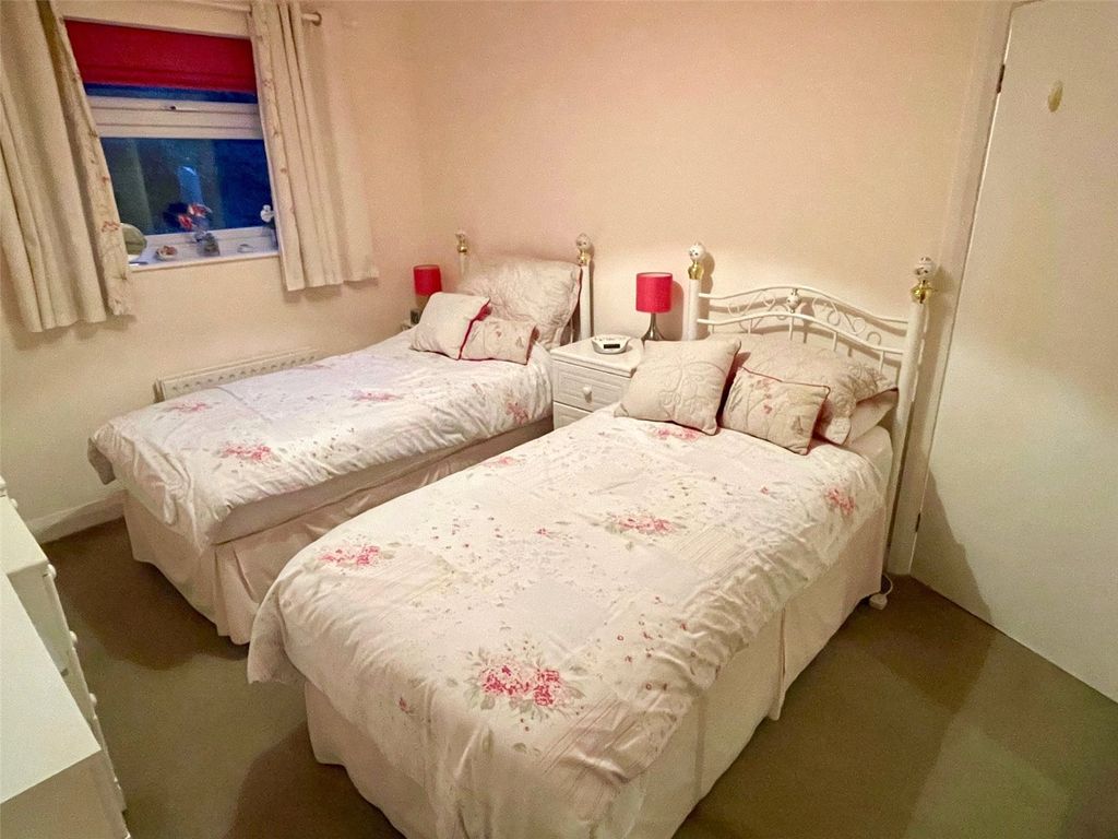 1 bed flat for sale in Arden Close, Slyne, Lancaster, Lancashire LA2, £110,000