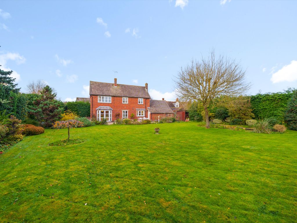 4 bed detached house for sale in Homestead, Binfield Heath, Henley-On-Thames, Oxfordshire RG9, £1,000,000