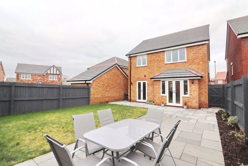 4 bed detached house for sale in Garrett Hall Road, Worsley, Manchester M28, £450,000