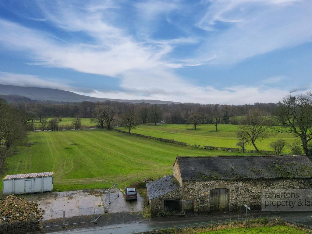 Barn conversion for sale in Grindleton Road, Grindleton, Ribble Valley BB7, £450,000