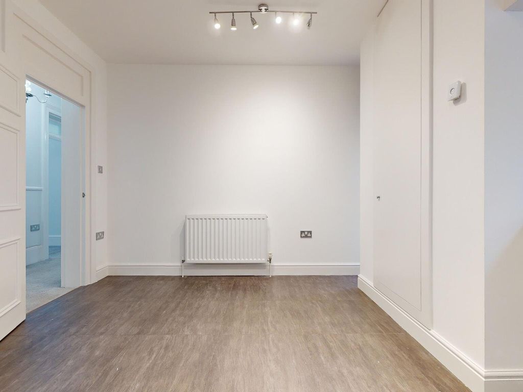 4 bed flat to rent in Cabbell Street, Marylebone NW1, £4,767 pcm