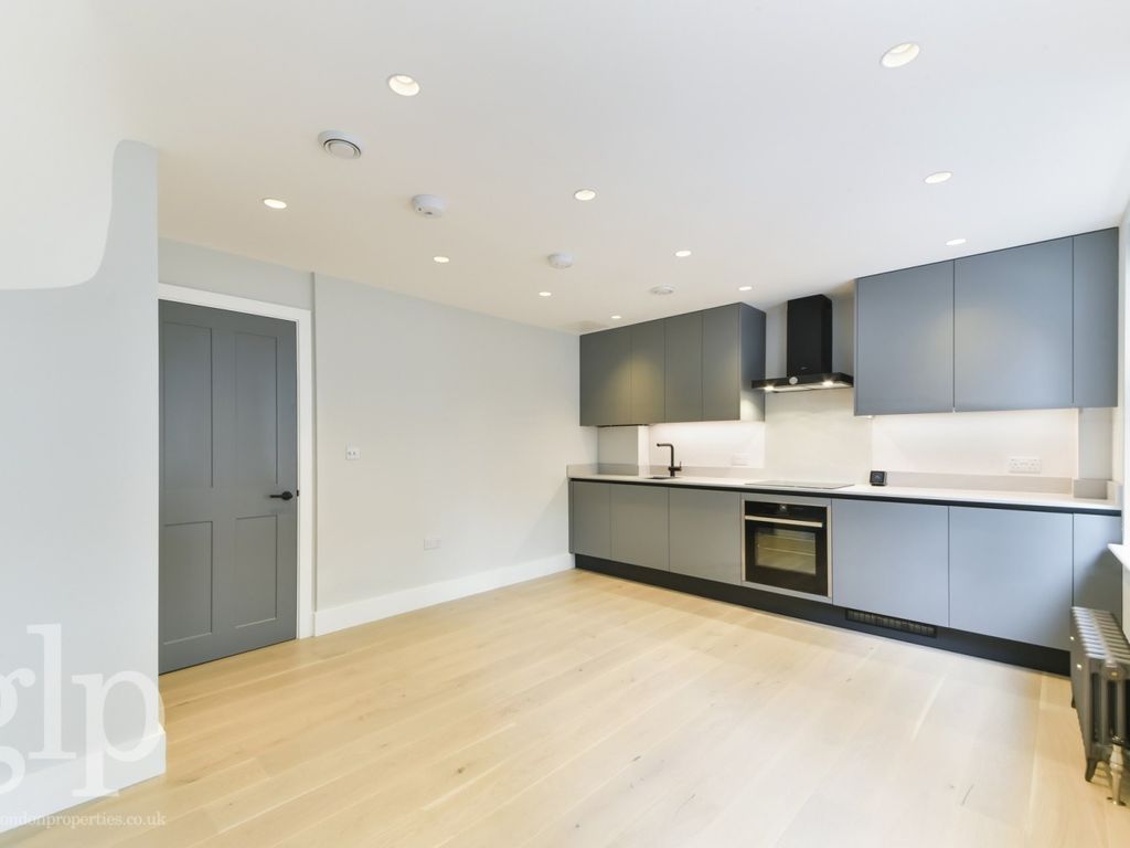 2 bed flat to rent in 20 Berwick Street, London, Greater London W1F0Py, W1F, £3,445 pcm