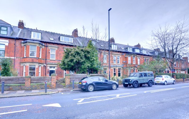 3 bed flat for sale in Osborne Road, Jesmond, Newcastle Upon Tyne NE2, £330,000