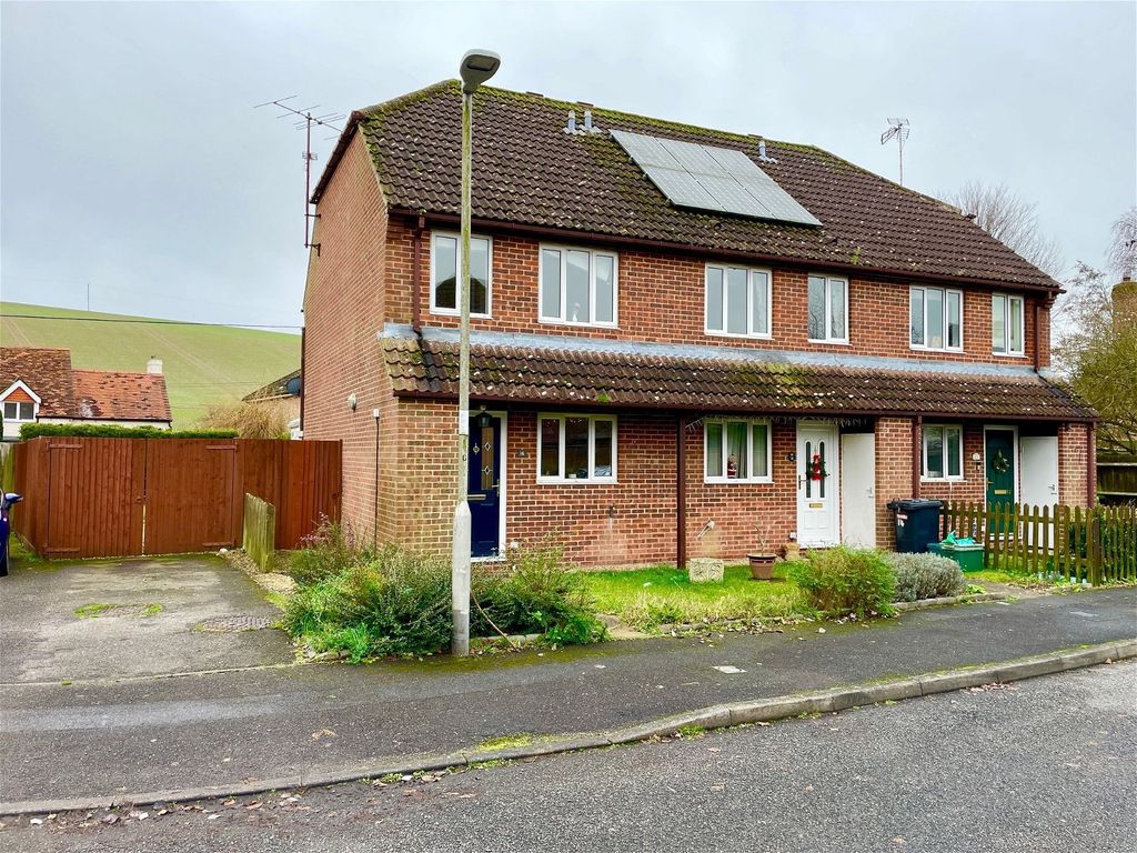 2 bed end terrace house for sale in Spring Meadows, Great Shefford, Hungerford RG17, £315,000