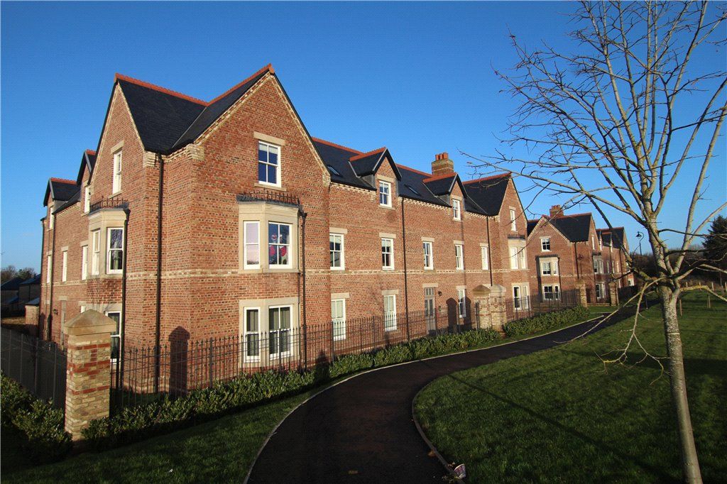 2 bed flat for sale in Bowes Gate Drive, Lambton Park, Chester Le Street DH3, £245,000