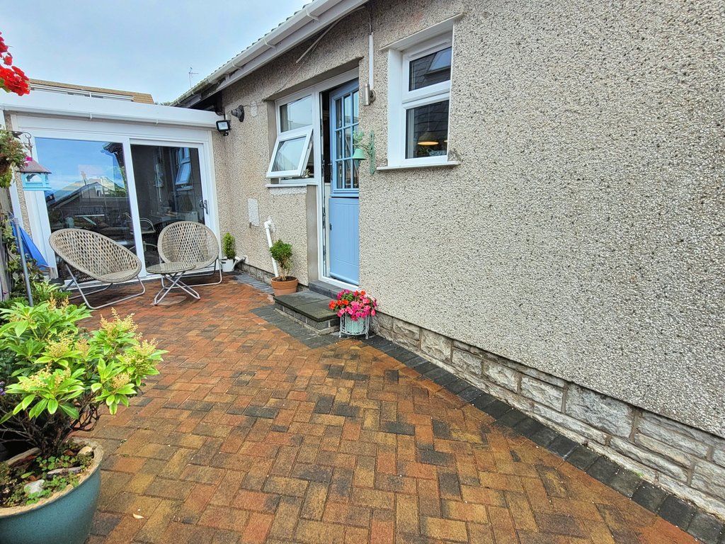 2 bed detached bungalow for sale in Linden Way, Porthcawl CF36, £395,000