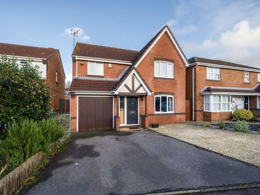 4 bed detached house for sale in Sandown Close, Downend, Bristol, South Gloucestershire BS16, £525,000
