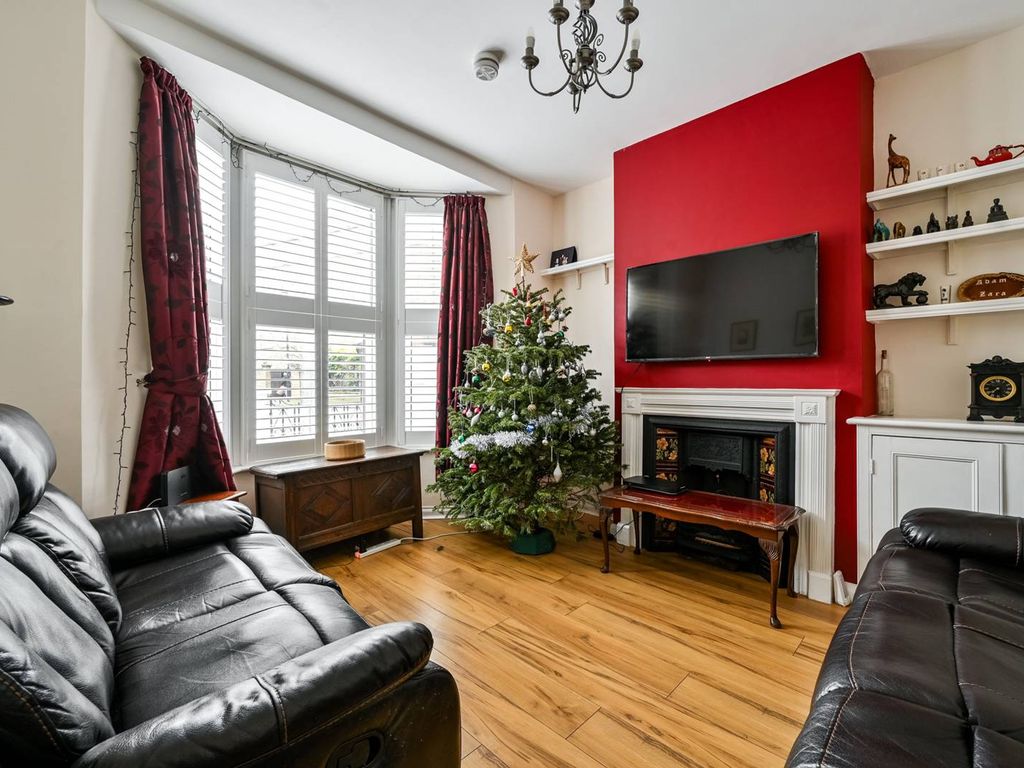 4 bed terraced house for sale in Old Ford Road, Bow, London E3, £900,000