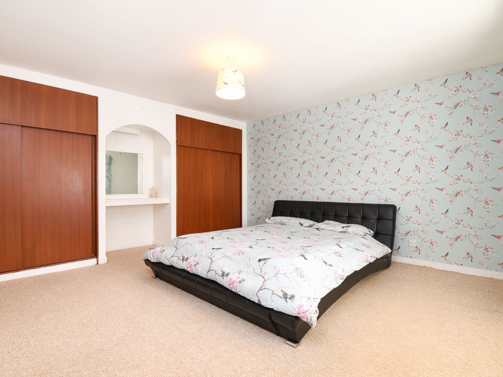 5 bed end terrace house for sale in Market Street, Brechin DD9, £160,000