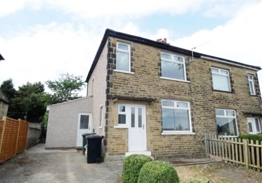 3 bed semi-detached house for sale in Holly Park Drive, Bradford BD7, £158,000
