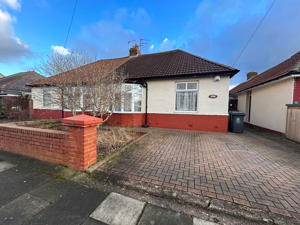 2 bed bungalow for sale in Grange Park, Whitley Bay NE25, £295,000