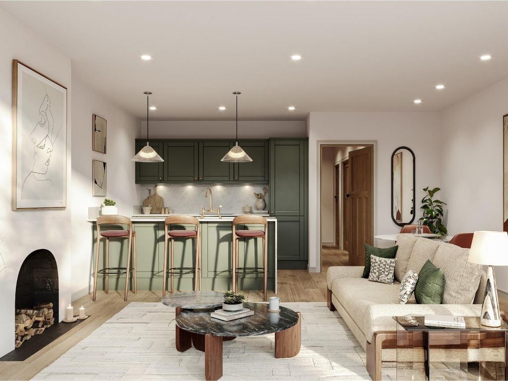 1 bed flat for sale in Arodene Road, London SW2, £465,000