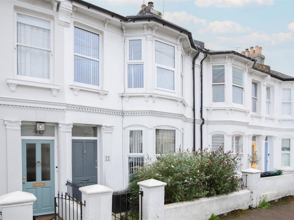 2 bed terraced house for sale in Montgomery Street, Hove BN3, £500,000