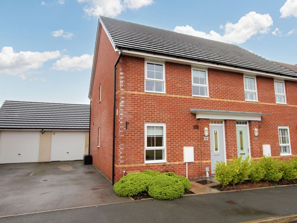 3 bed town house for sale in Green Meadow Close, St. Athan CF62, £269,950