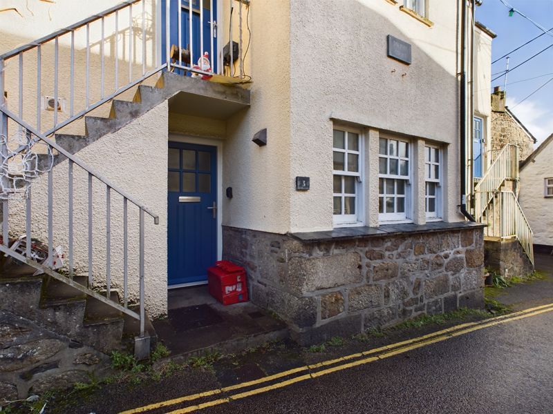 1 bed flat for sale in Fore Street, Mousehole, Penzance TR19, £145,000