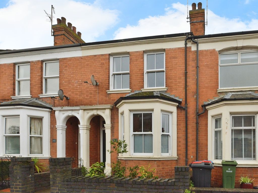 3 bed terraced house for sale in Windsor Street, Wolverton, Milton Keynes MK12, £325,000
