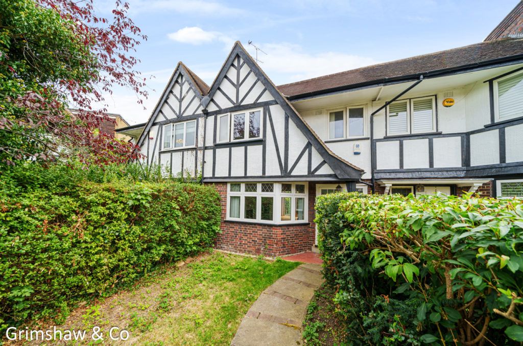 4 bed terraced house for sale in Princes Gardens, West Acton W3, £895,000
