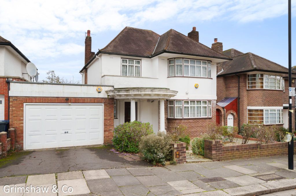 4 bed detached house for sale in Ashbourne Road, Ealing W5, £1,600,000