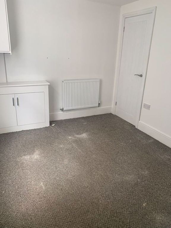 1 bed flat to rent in Brindley Street, Runcorn WA7, £525 pcm