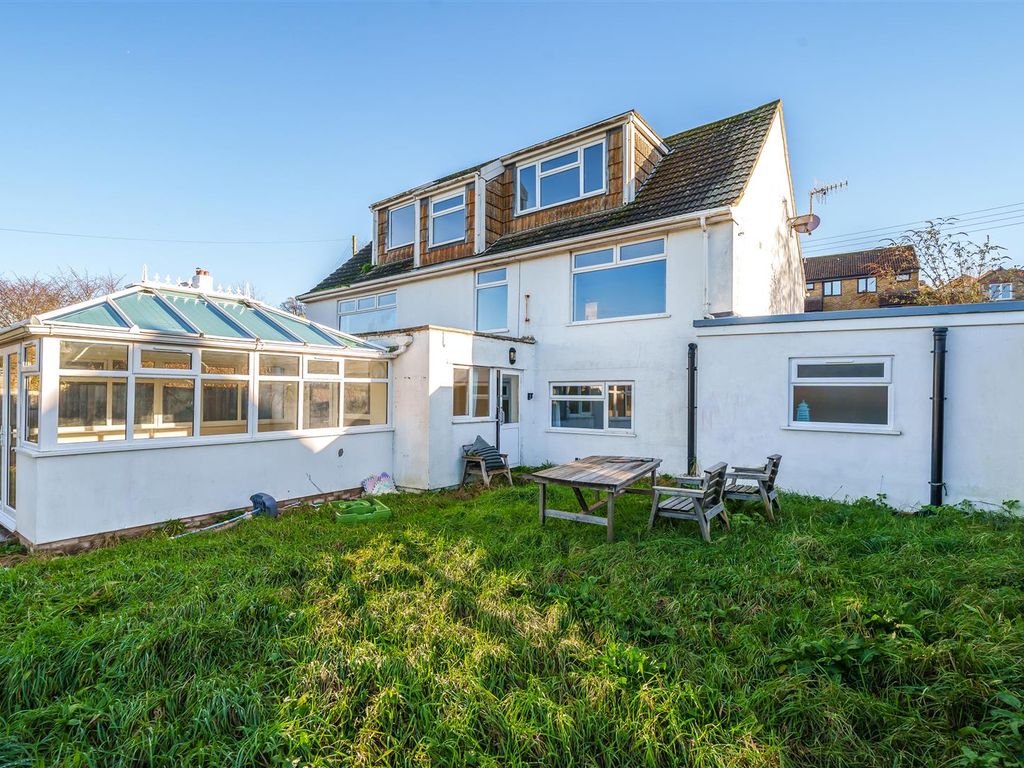 6 bed detached house for sale in Crock Lane, Bridport, Dorset DT6, £650,000