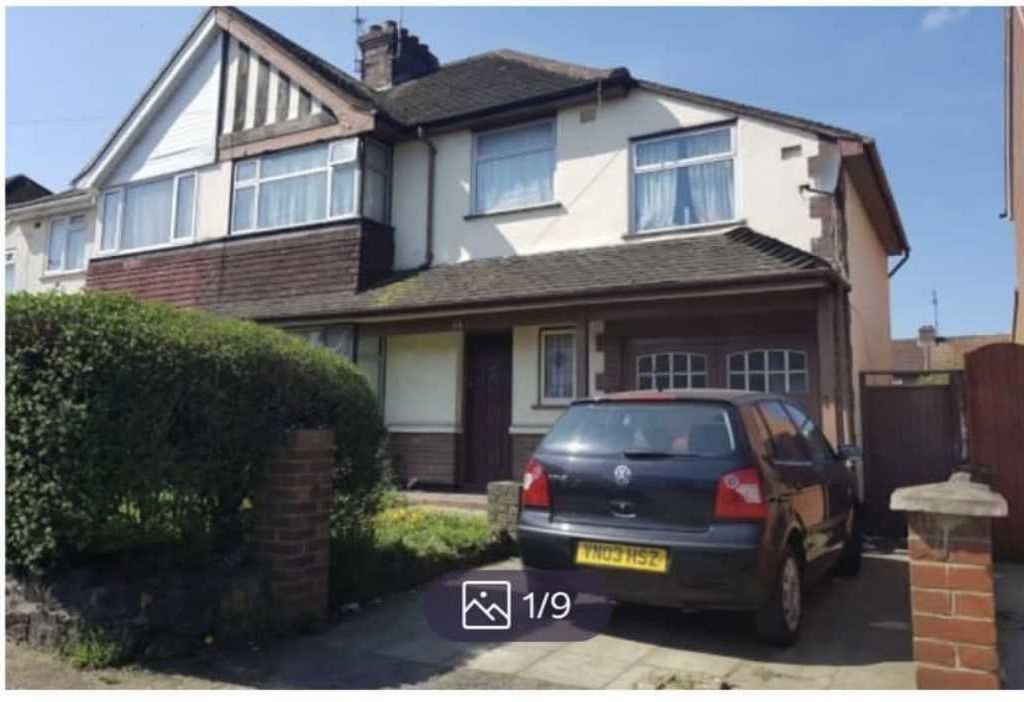 5 bed semi-detached house for sale in Stoke Poges Lane, Slough, Slough SL1, £545,000