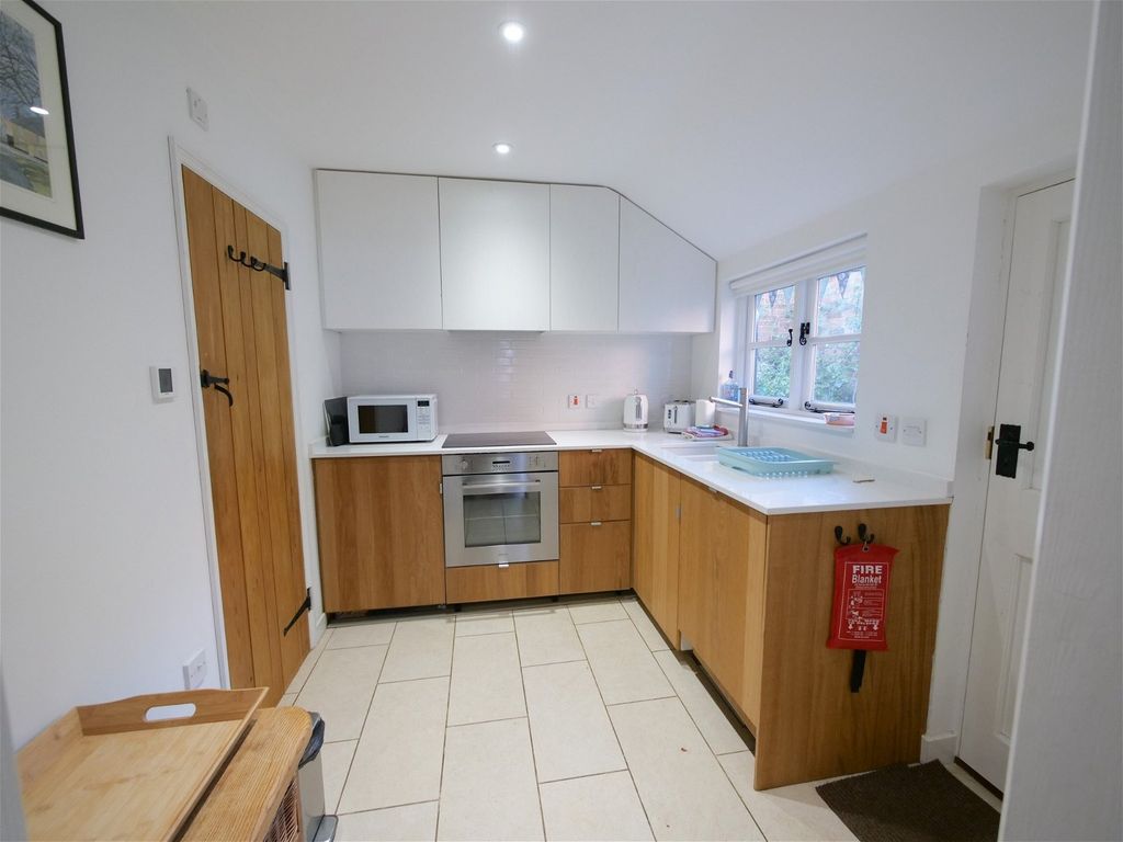 1 bed end terrace house for sale in Double Street, Framlingham, Suffolk IP13, £215,000