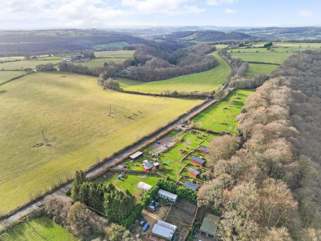 10 bed property for sale in The Camp, Stroud GL6, £995,000