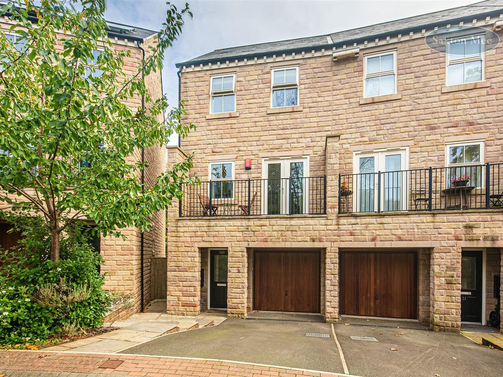 3 bed town house for sale in Taptonville Court, Broomhill S10, £440,000