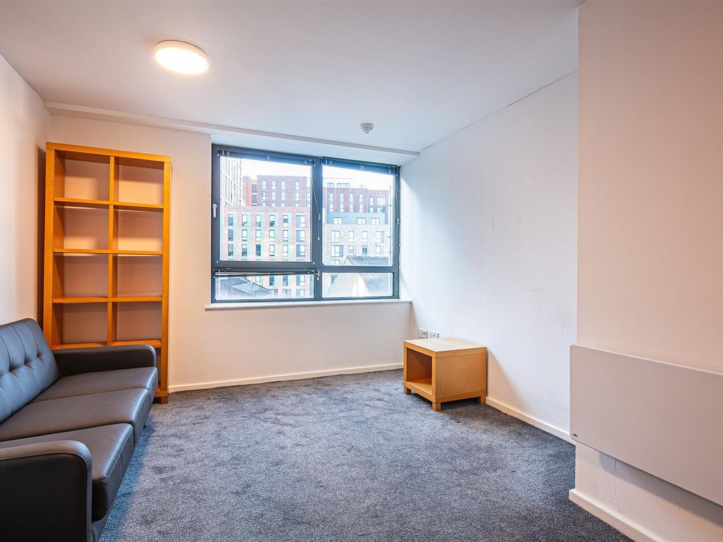 1 bed flat for sale in Mandale House, Bailey Street, Sheffield S1, £78,000