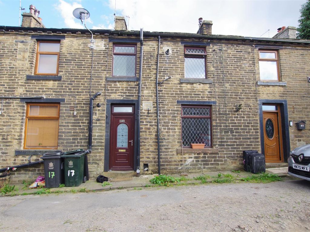 1 bed terraced house to rent in Mount Pleasant, Denholme, Bradford BD13, £550 pcm