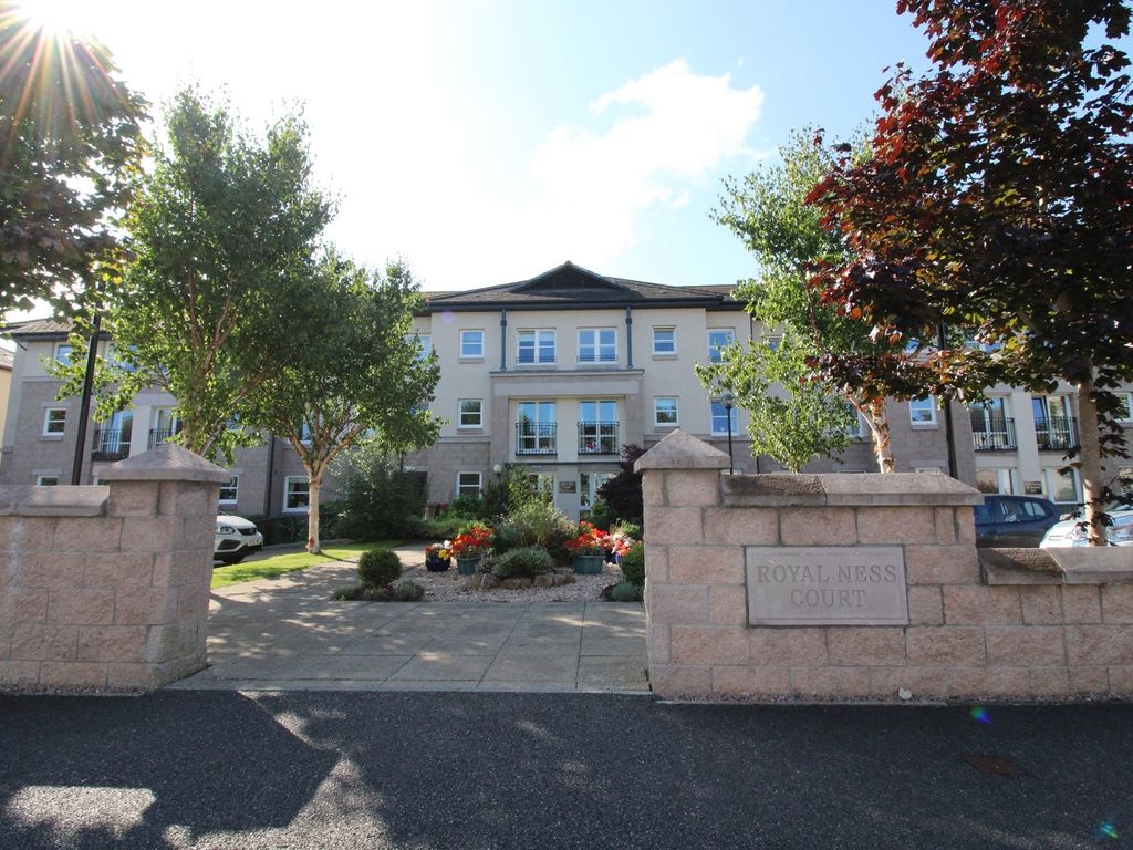 1 bed flat for sale in 46 Royal Ness Court, Ness Walk, Inverness. IV3, £115,000