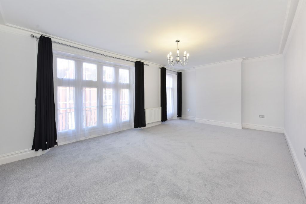 4 bed flat to rent in Cabbell Street, London NW1, £4,767 pcm