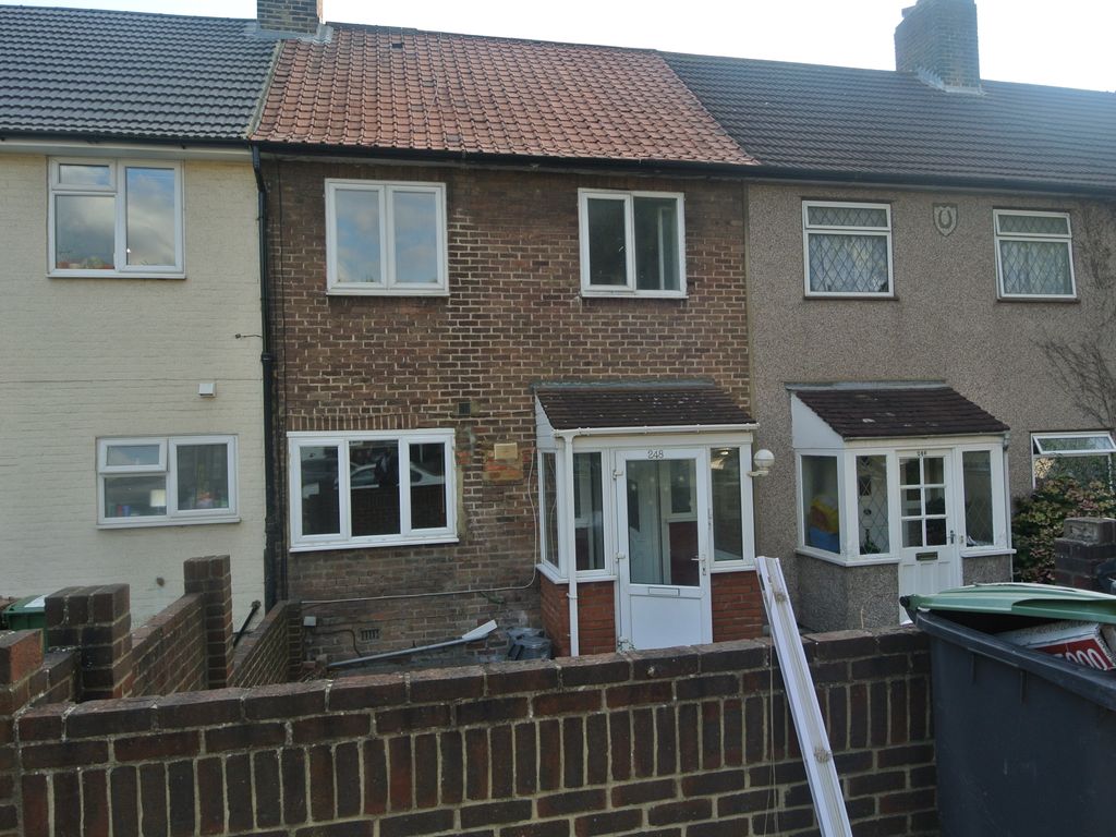 3 bed terraced house for sale in Downham Way, Bromley BR1, £450,000