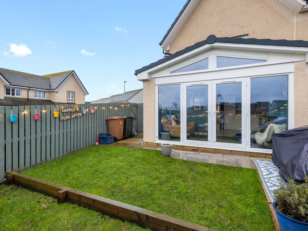 3 bed end terrace house for sale in 14 Todshaugh Gardens, Kirkliston EH29, £285,000