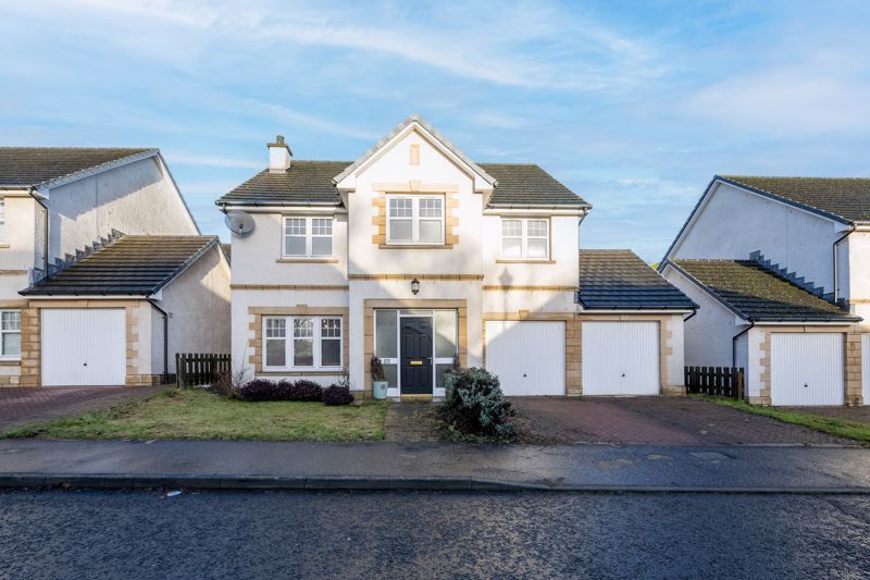 4 bed detached house for sale in Mayfield Grove, Dundee DD4, £310,000